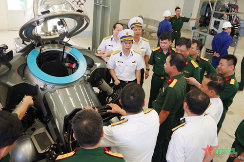 Bộ Quốc phòng đánh giá thực trạng công tác bảo đảm quân nhu tại Lữ đoàn Tàu ngầm 189